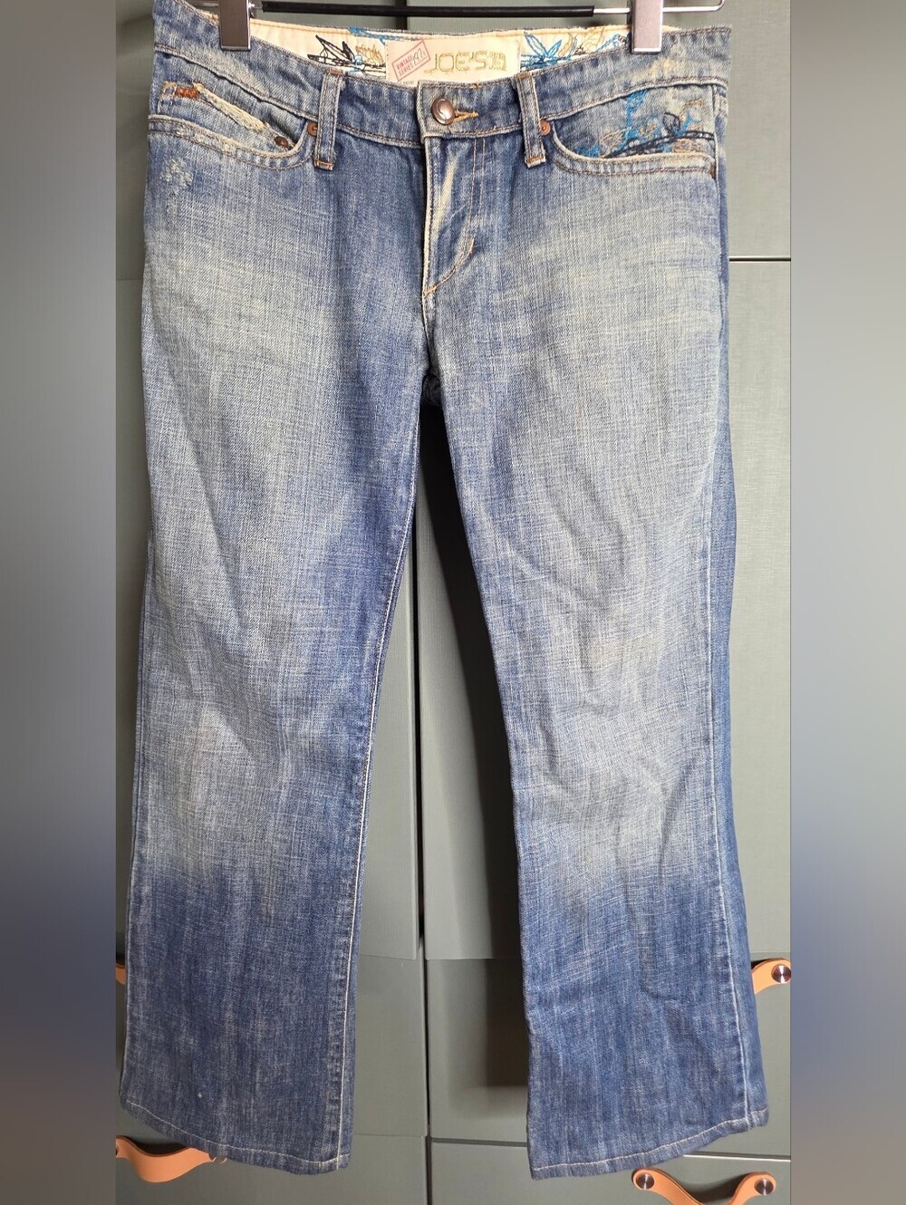 885. Joe's Jeans Vintage Series 1971 Embroidered Low Rise Bootcut Jeans  Size 27